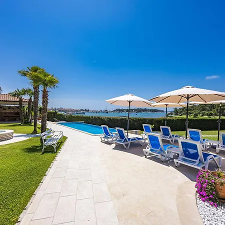 Vizula By Interhome * Μεντουλίν